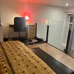 Cosy T2 Bien Place Proche De Partdieu Dans 6 Apartament *