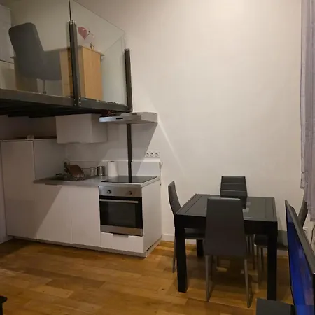 Cosy T2 Bien Place Proche De Partdieu Dans 6 *