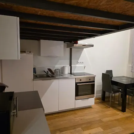 Apartament Cosy T2 Bien Place Proche De Partdieu Dans 6 Lyon